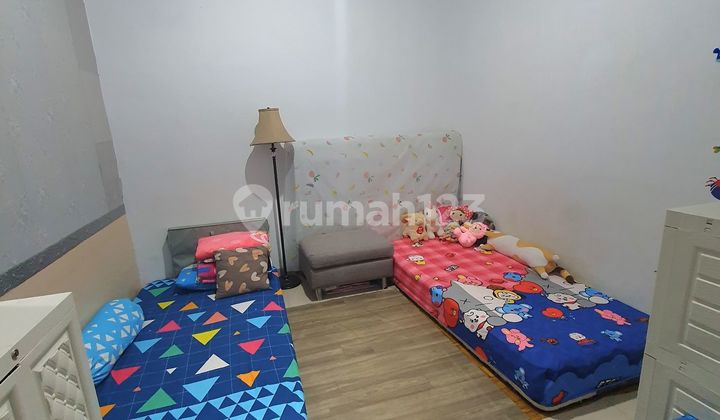 House 11 Minutes to Depok Town Square Ready to Occupancy Assisted by Mortgage J-39826 2