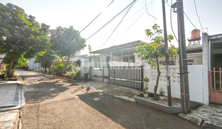 Land Area 90 Strategic House Near BSD 15 Minutes to Terminal Ready to Occupy J32976