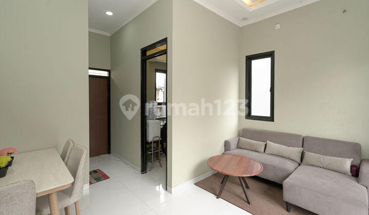 Rumah SHM 14 Menit ke Plaza Metropolitan Siap Huni Dibantu KPR J-38169 2