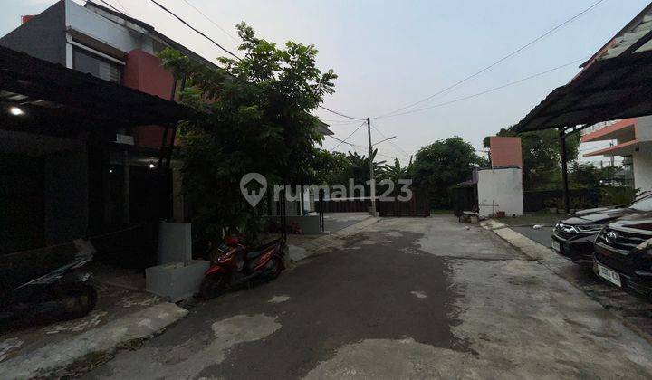 Rumah LT 98 Strategis 14 Menit ke RS Kartika Husada Jatiasih Hadap Timur J33936 2