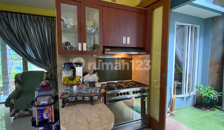 Rumah Luas 11 Menit ke Terminal Kampung Rambutan Hadap Selatan J40459 2