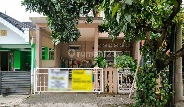 Rumah 2 Lantai 5 Menit ke Gerbang Tol Jelupang Minimalis Siap Huni J-25023