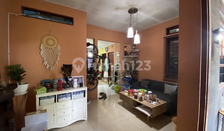 Rumah Dijual di Griya Pancoran Mas Indah Dekat Mall, Bisa KPR Rumah Dijual di Griya Pancoran Mas Indah Dekat Mall, Bisa KPR