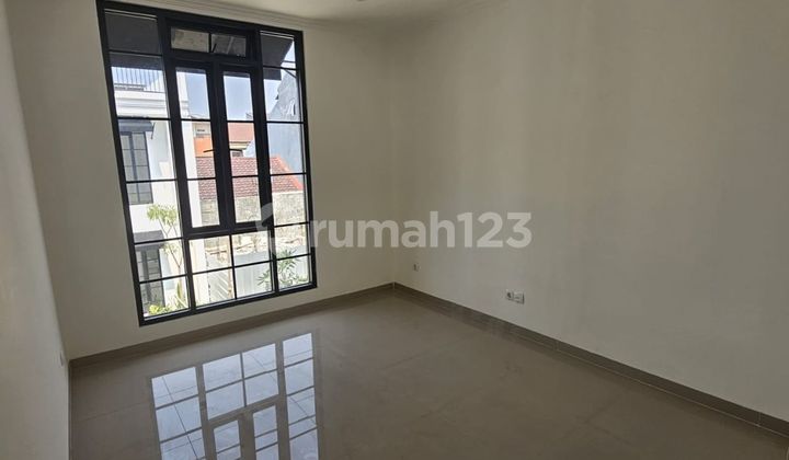 Rumah Mewah Terawat 10 Menit ke Stasiun Pondok Ranji Bisa KPR J-30261 2
