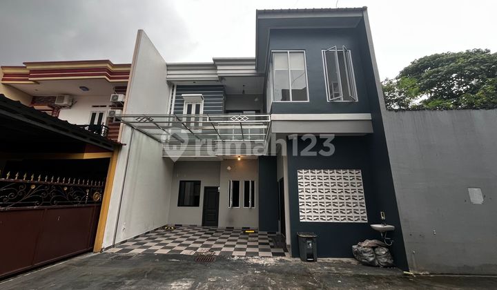 Rumah SHM LB 180 Siap Huni 8 Menit ke Mal Pekayon Dibantu KPR J-32844