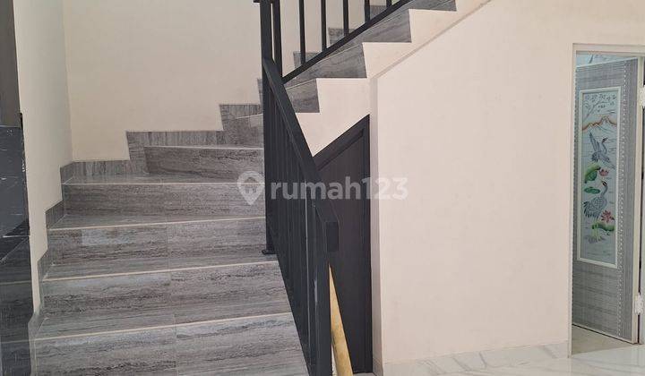 Rumah Baru Unfurnished SHM di Poris Banjar Wijaya, Tangerang 2