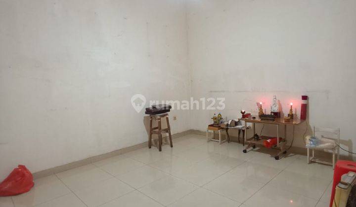 Rumah 2 Lantai Bagus Semi Furnished di Pluit, Jakarta Utara 2