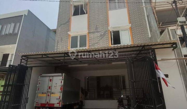 Rumah 4 Lantai SHM di Villa Kapuk Mas , Jakarta Utara 2