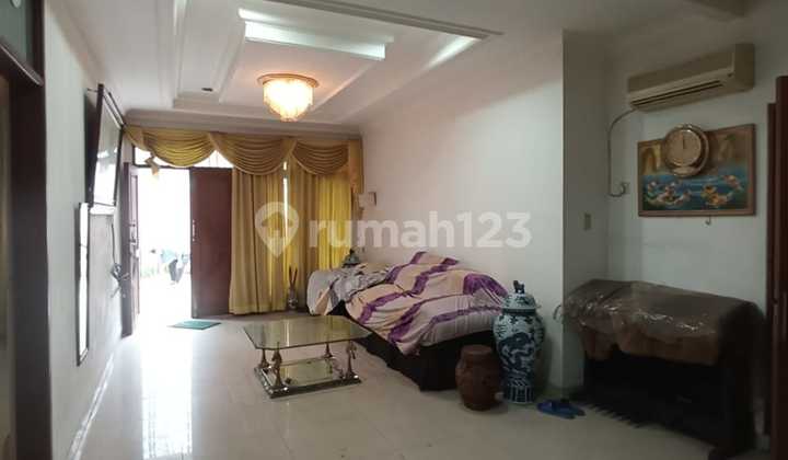 Rumah Bagus di Pluit Timur Residence, Jakarta Utara