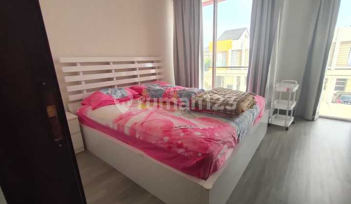 Disewakan Rumah Pik 2 4,5X12,5 Disewakan Rumah Pik 2 4,5X12,5