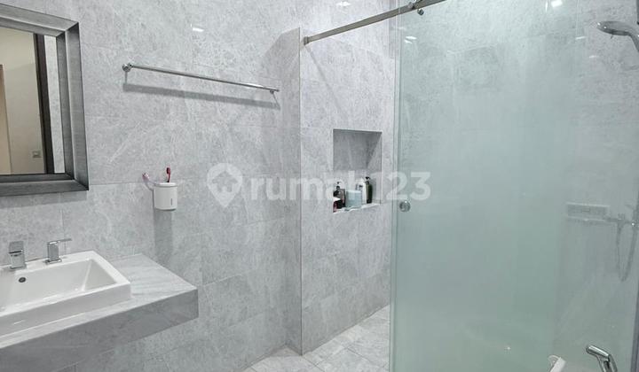 Luxury Pluit House Ready to Occupied Quick Sale 2