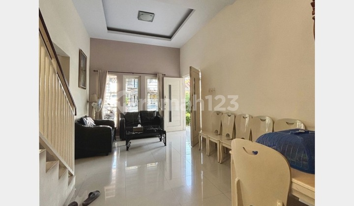 Dijual Rumah Hook 2 Lantai di Komplek Villa Bintaro, Pondok Aren - Tangerang Selatan