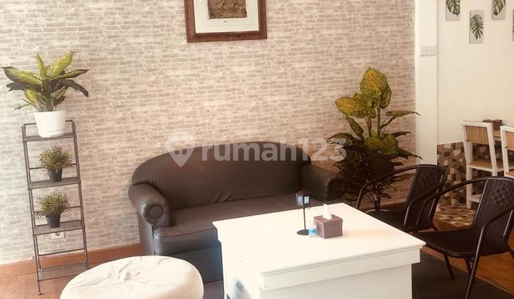 Jual Cepat - Ruko 3 Lantai Kondisi Rapi Posisi Pinggir Jalan Raya - Bintaro Jaya Sektor 9