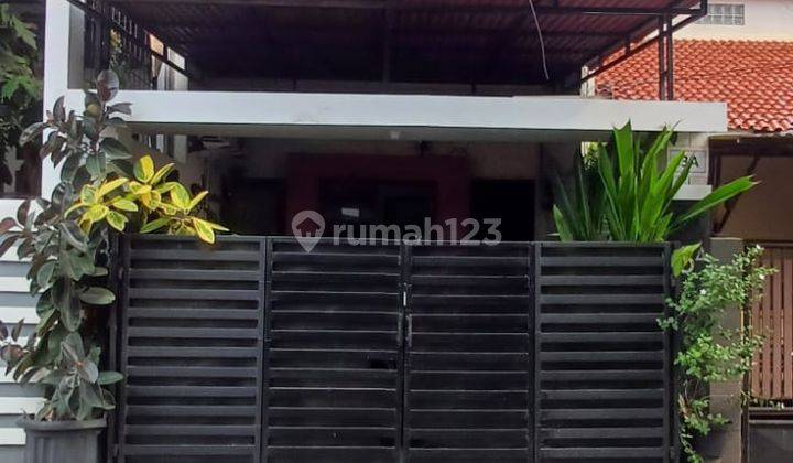 Rumah Bagus, Rapih dan Apik siap huni di Kebayoran Baru 2