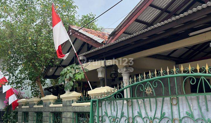 Rumah 1 lantai, bangunan kokoh di Pondok Gede 2