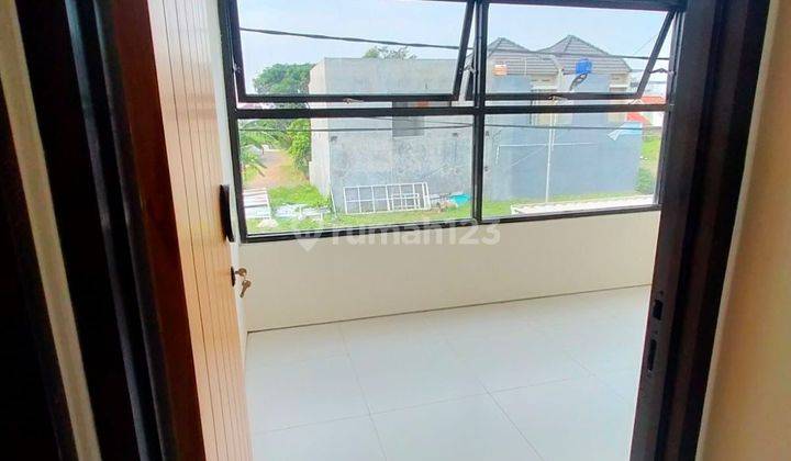 Rumah Villa Tengah Kota Dekat Kampus Brawijaya Malang Rumah 3 Lantai Shm Baru Timur 2