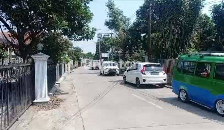 RUMAH  DEKAT KEBUN RAYA BOGOR 1