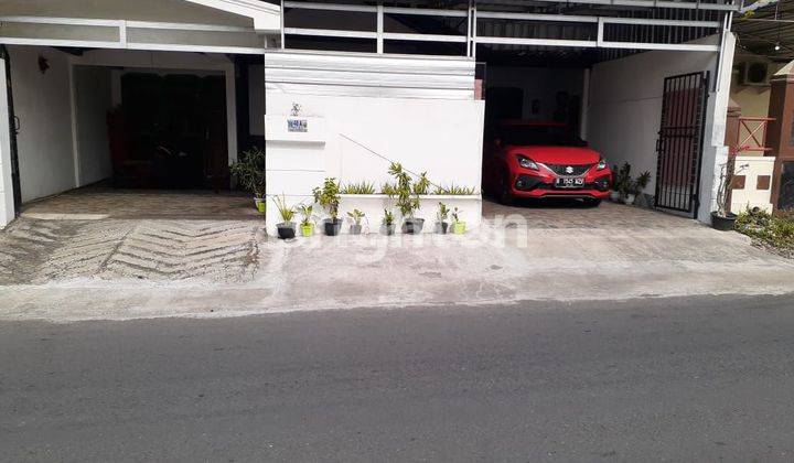 RUMAH STRATEGIS DI PINGGIR JALAN 1