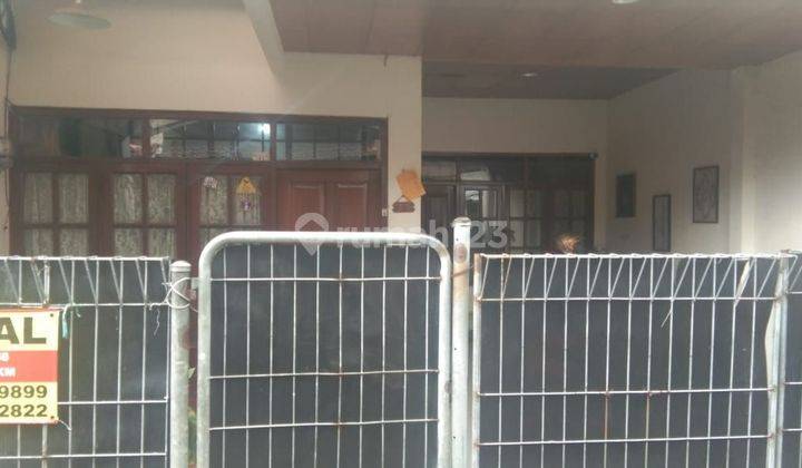 Rumah 2 Lantai di Sarijadi Akses Mudah Fasilitas Umum Lengkap 1