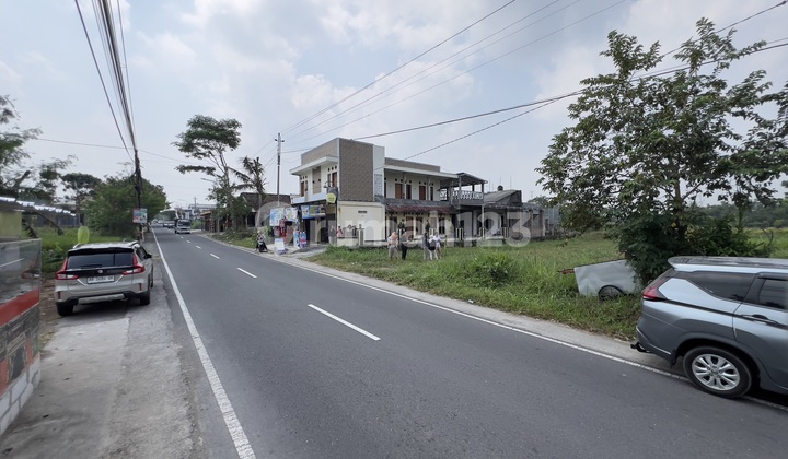 Mangku Jl. Pandowoharjo 5 Minutes to PKU Sleman Free AJB Mangku Jl. Pandowoharjo 5 Minutes to PKU Sleman Free AJB