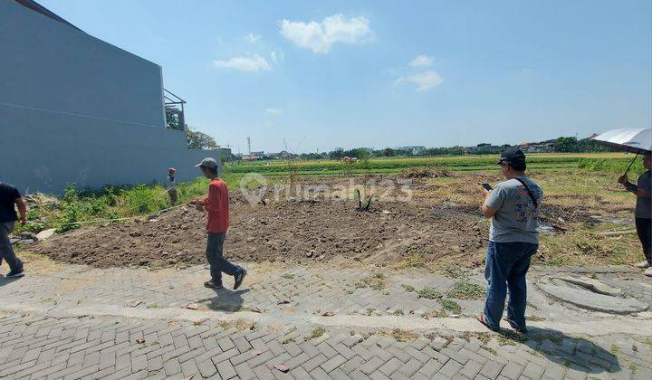 Tanah Jogja Dijual Premium Dekat Jl.laksda Adisucipto SHM Ajb 1