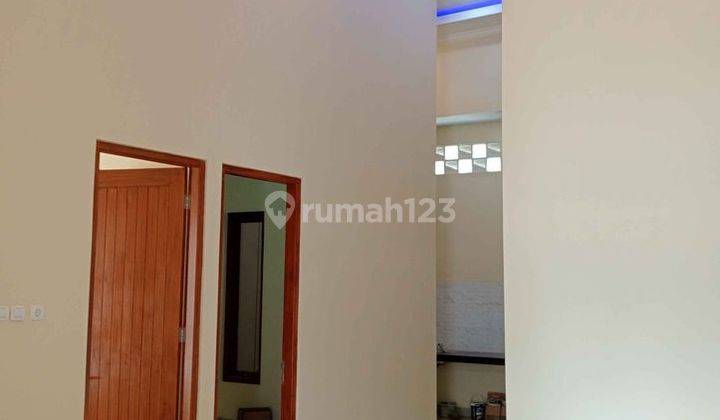 Rumah Dijual Jogja Siap Huni Area Perumahan, Jakal Km 14, SHM Imb 2