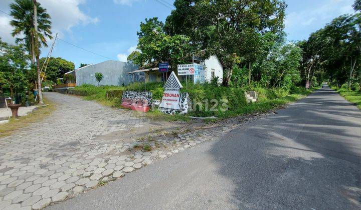 Tanah di Jalan Pakem Turi, Yogyakarta SHM 124 m² 2