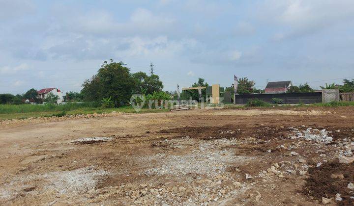 Tanah di Trihanggo Dekat Jalan Magelang, Sleman SHM 103 m² 1