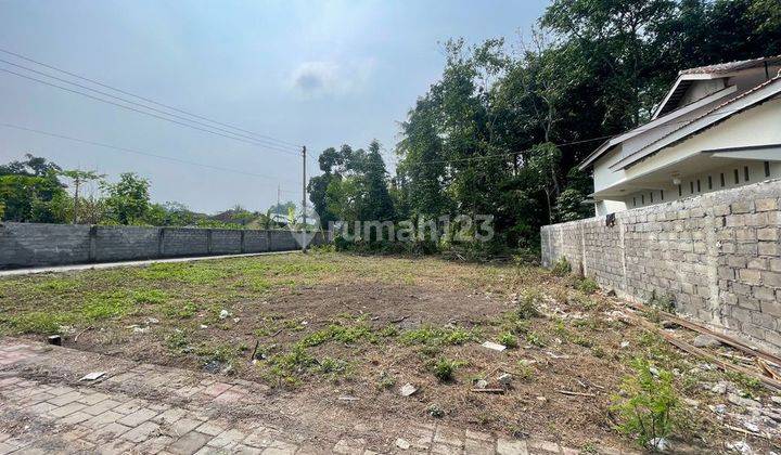 Tanah di Sleman, Yogyakarta SHM 136 m² Siap Balik Nama 2