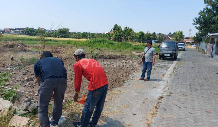 Tanah di Dekat Ugm Siap Ajb, Sleman SHM 214 m² 1