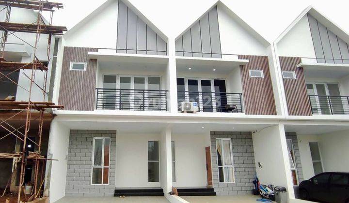 RUMAH 2 LANTAI SIAP HUNI DEKAT TOLL JATIKARYA DAN TOLL CIMANGGIS 1