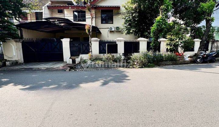 Dijual Rumah Secondary Posisi Hook Dalam Komplek Di Pondok Kopi, Jakarta Timur 1