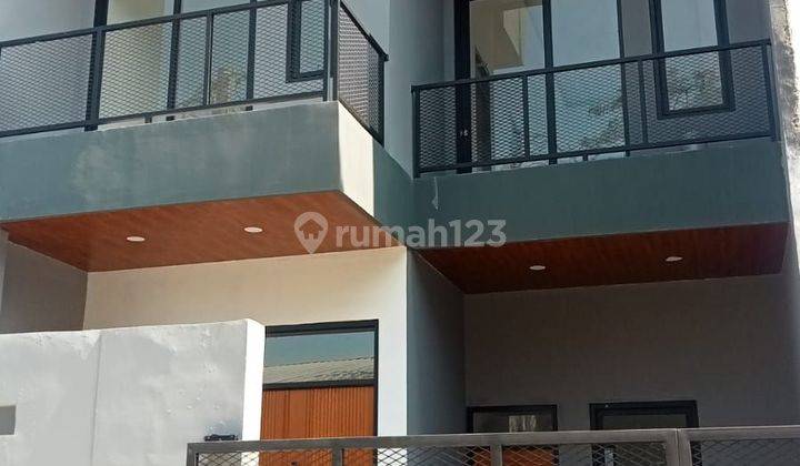 Rumah Sejuk Siap Huni di Komplek Sariwangi dekat Polban 1