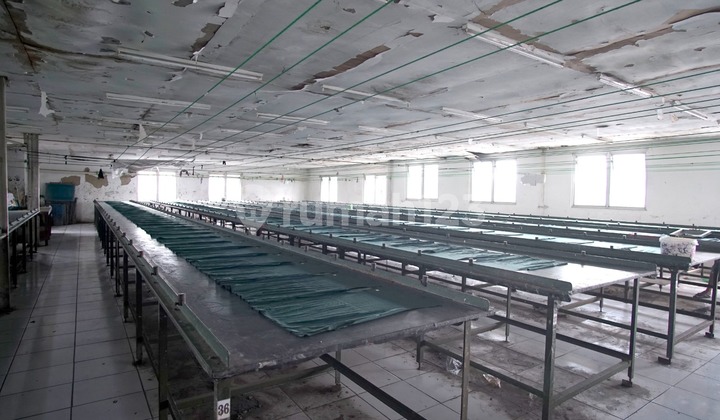 Gudang Murah Hitung Tanah di Mainroad Holis