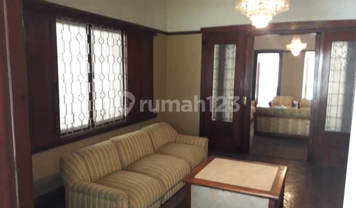 Rumah Heritage di Sayap Dago Cocok untuk Kantor atau Cafe 2