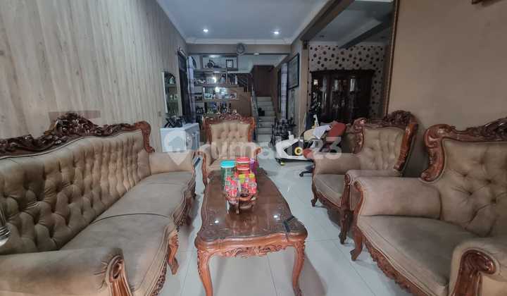Rumah 2 Lantai di Cluster Sayana Terrace House Pasir Impun Bandung