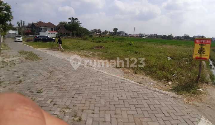 LOKASI EMAS TANAH DEPAN MALL AMPLAZ JOGJA  2