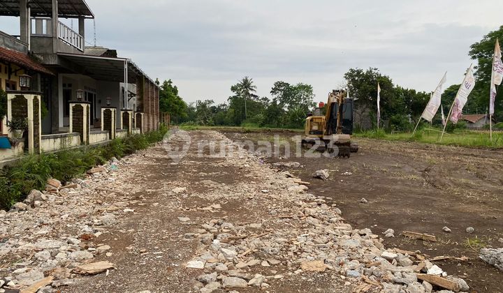 2 Tanah SHM Premium Mangku Jalan Raya Palagan & Banguntapan Jogja