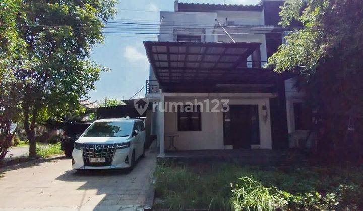 Hunian Minimalis di Perumahan Raffles Hills Tapos Depok 1