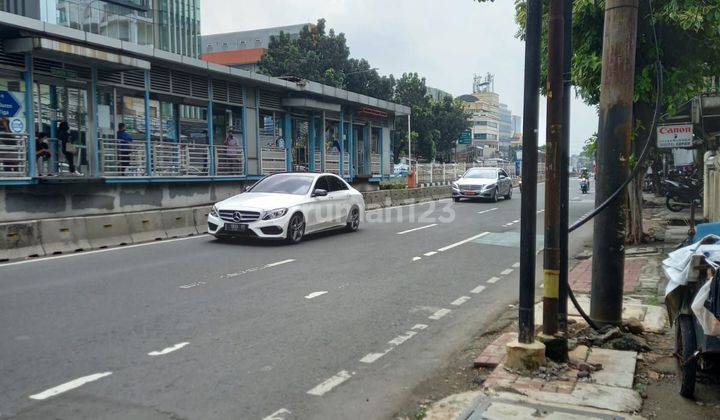 Gedung Kantor di Jl Mampang Prapatan Jakarta Selatan 2