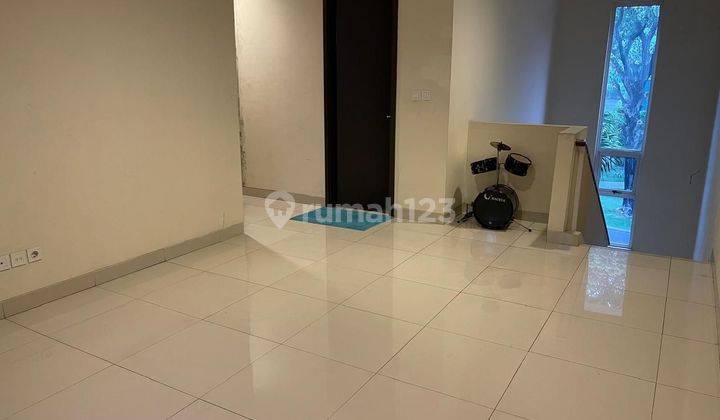 Dijual Rumah Di Jgc Cakung 2 Lantai Uk 244m2 At Jakarta Timur, Jakarta Timur 2