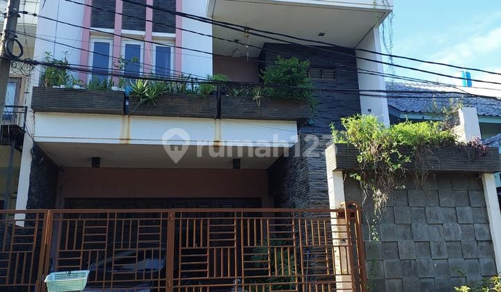 WTS Dijual Rumah TAMAN PALEM LESTARI Siap Huni Uk 9 x20 m² SHM