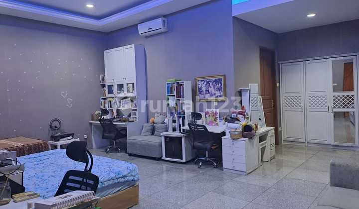 For Sale Strategic House Pik Camar Permai Land Area 408 Building Area 500, 4 Bedrooms Facing Southeast