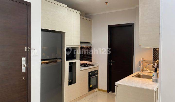 Disewakan Murah Luxury Apartment Gandaria Heights Jakarta Selatan - Very Good Condition Furnished - 3 Bedrooms 2