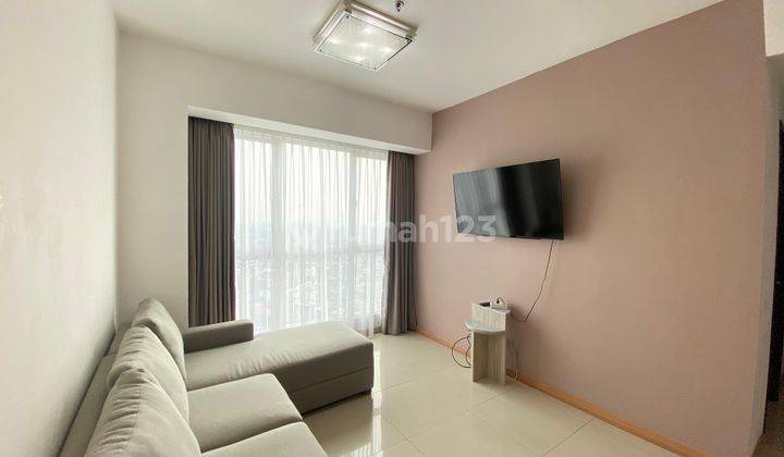 Disewakan Murah Luxury Apartment Gandaria Heights Jakarta Selatan - Very Good Condition Furnished - 3 Bedrooms 2