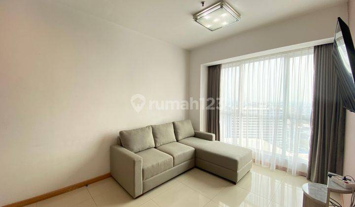 ruang tamu disewakan murah luxury apartment gandaria