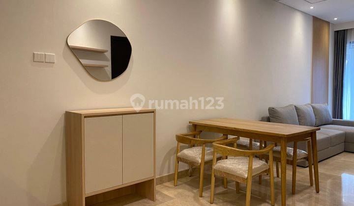 ruang makan disewakan murah luxury apartment sudirman