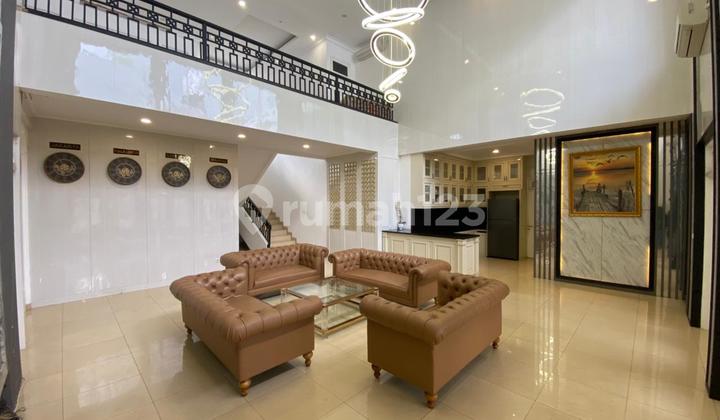 Dijual Rumah Daerah Tebet Lokasi Strategis Cocok untuk Kantor/Usaha Lain atau di Huni 1