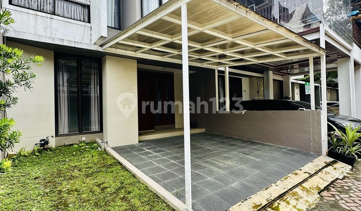 Rumah Cantik Dalam Komplek Ngumban Surbakti SHM 2