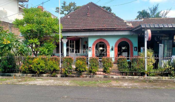 Dijual Cepat Rumah Luas Medan Baru di jln wahid hasyim, Medan Baru 1